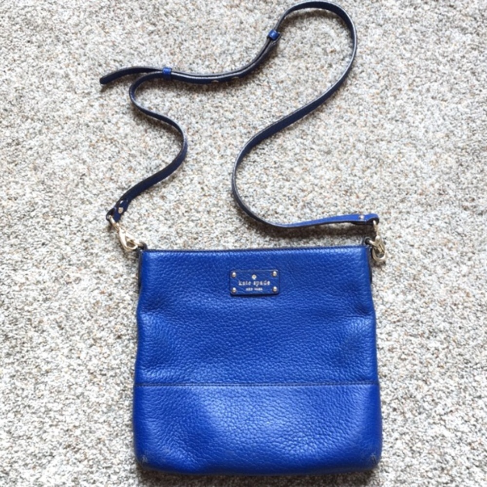 ✨SALE Kate Spade 🦋 leather crossbody
